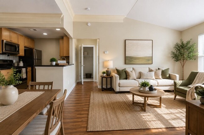 Foto del edificio - Atkins Circle Apartments and Townhomes