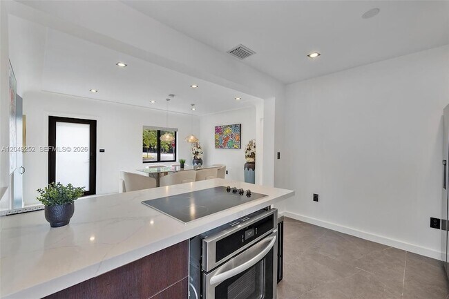 Foto del edificio - 501 NW 46th St