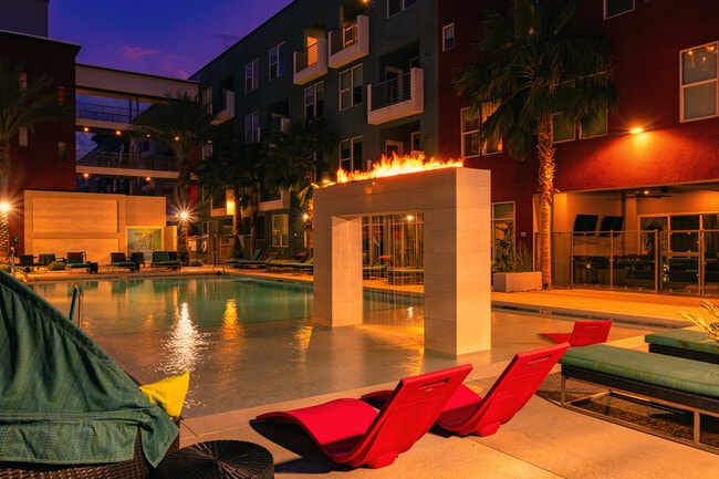 Building Photo - The Mercer