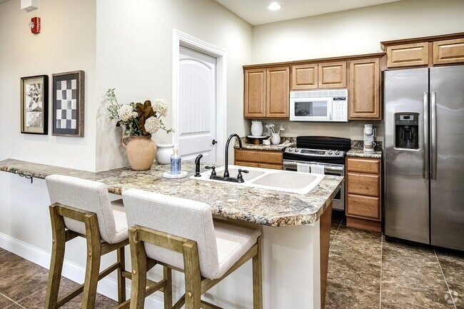 Building Photo - Residences at Oak Pointe