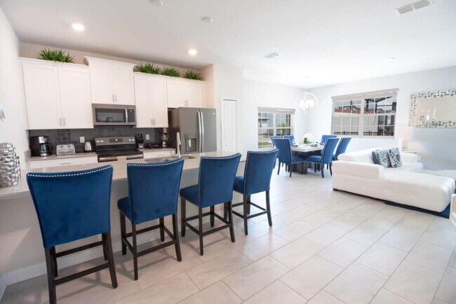 Foto del edificio - 4800 Love Storey Ln