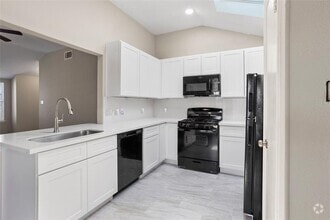 Building Photo - 23043 Red Leo Ln