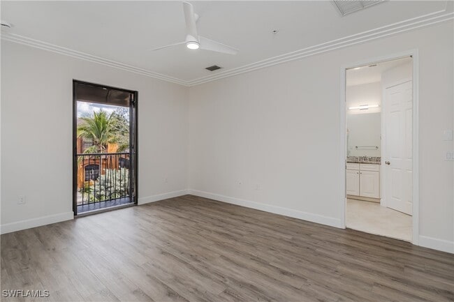 Building Photo - 9072 Covina Dr N