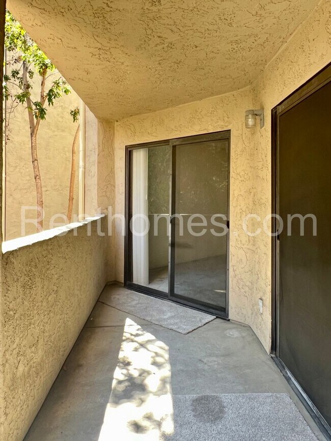 Building Photo - Mira Mesa, 9725 Mesa Springs Way #183- Gre...