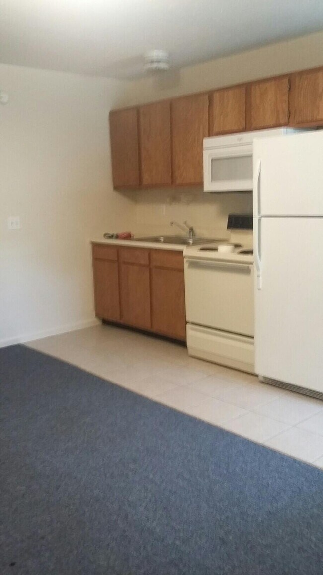 Foto del edificio - 419 Gibson Ln