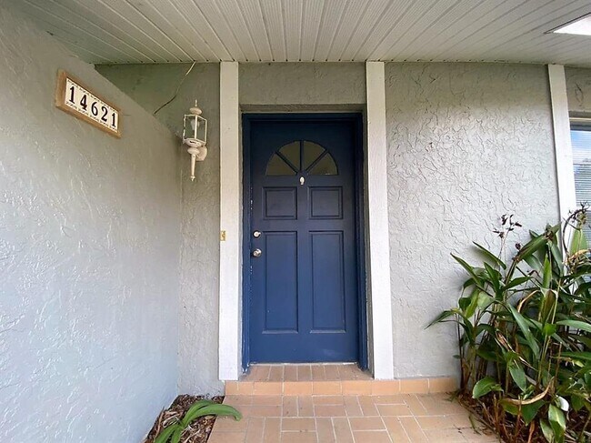 Building Photo - 14621 Lake Forest Dr