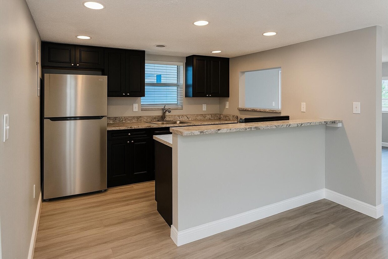 Foto principal - 704 SW 81st Ave