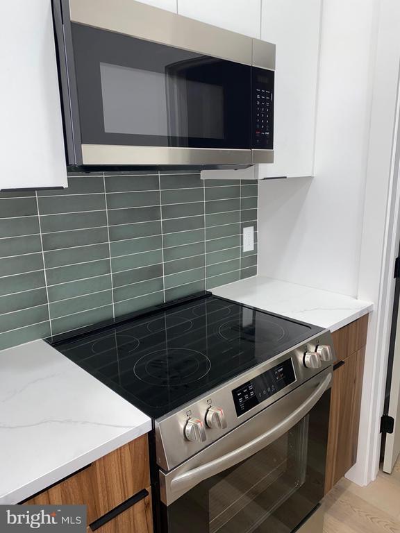 Foto del edificio - 1335 Colwyn St