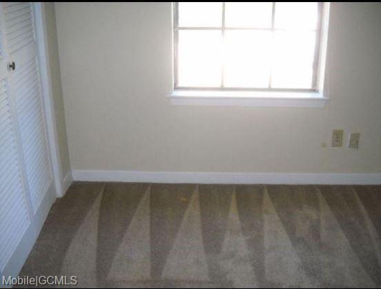 Foto del edificio - 2425 Nortons Ln