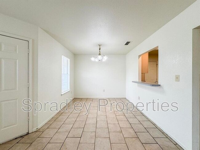 Building Photo - 1017 S 37th St
