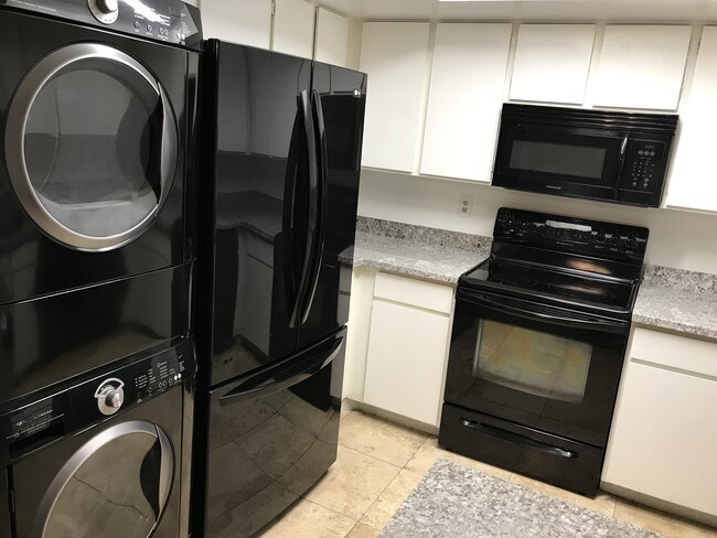 Nice Appliances - 160 600 E