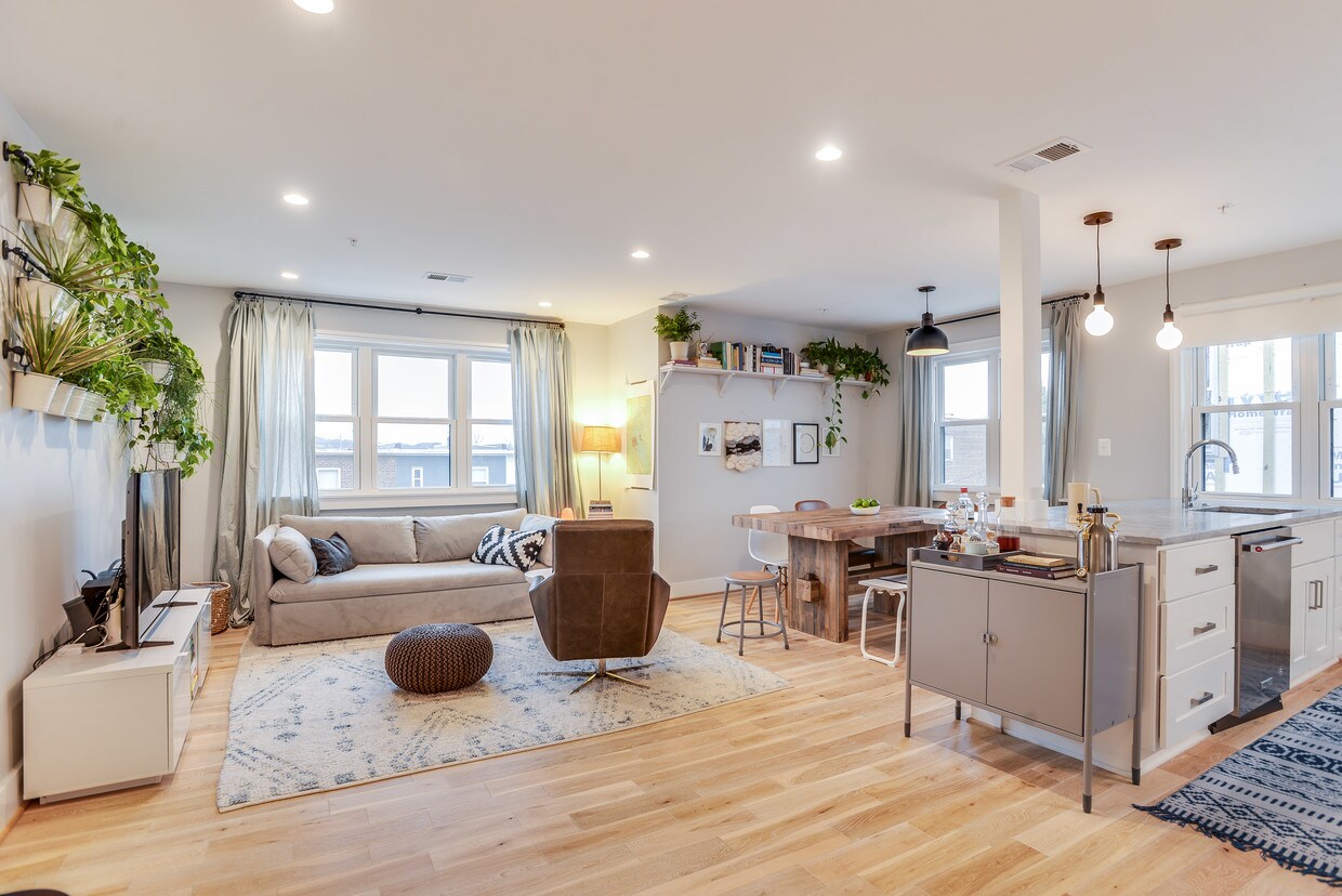 Foto principal - 1516 K St SE
