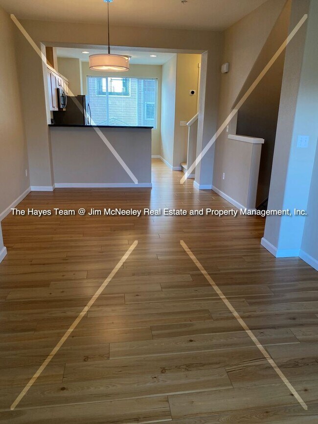 Foto del edificio - 2 br, 2.5 bath House - 575 NW 118th Ave. #103