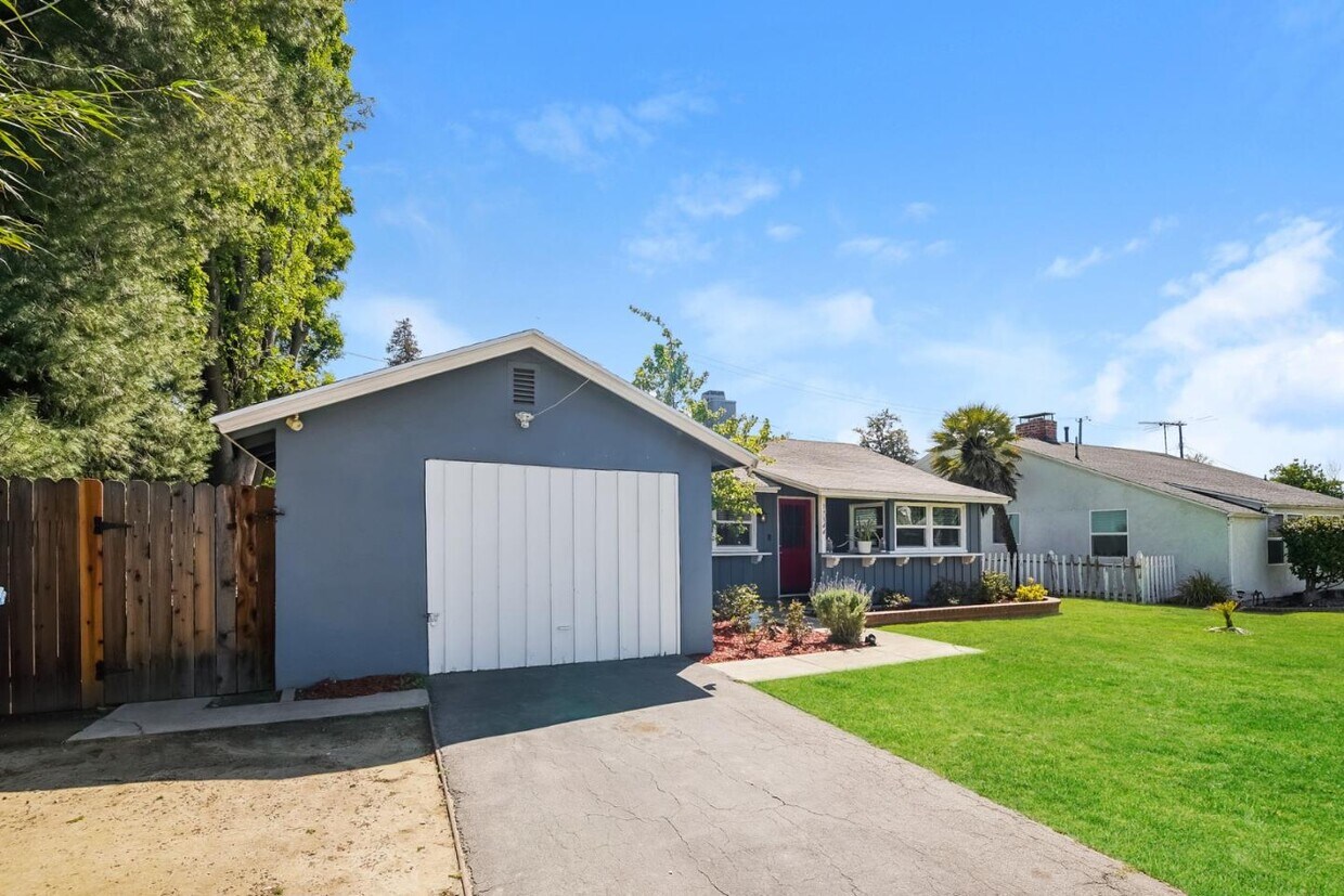 Foto principal - 17344 Willard St