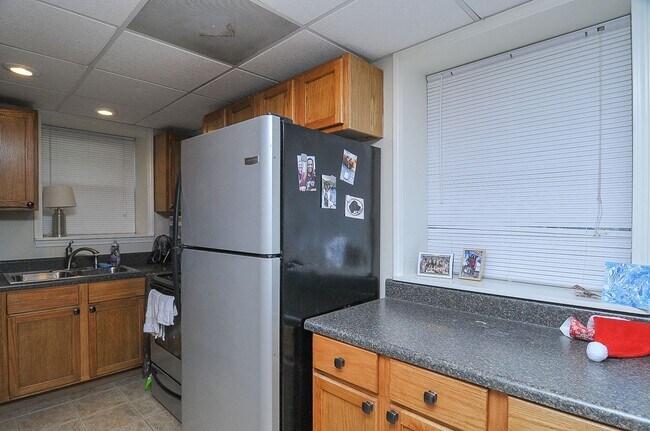 Building Photo - Charming 2-Bedroom Home in the Heart of Co...