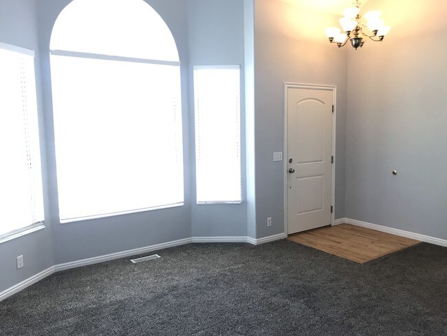 Foto del edificio - 2297 N 790 W St