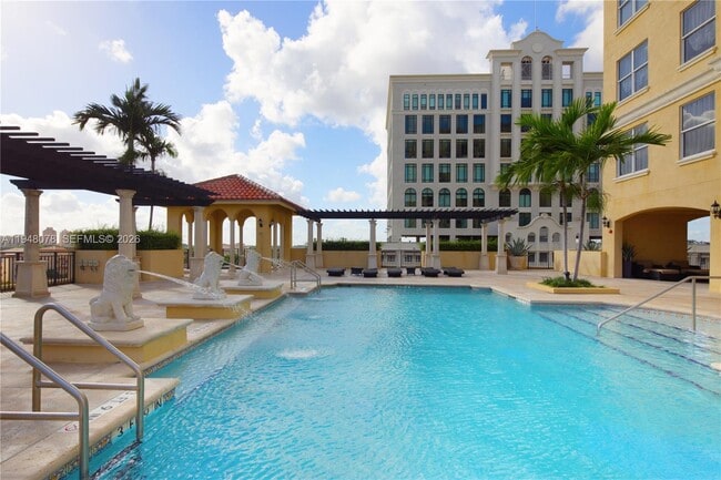 Building Photo - 1607 Ponce de Leon Blvd