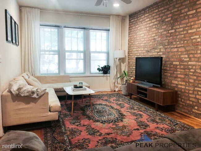 Foto del edificio - 2105 W Schiller St