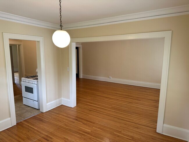 Dining Room To Living Room - 2816 Xerxes Ave S