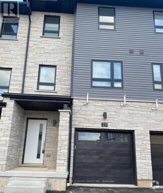Building Photo - 51-51 Sparrow Ave