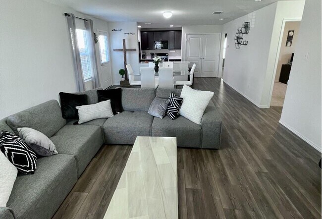 Foto del edificio - 5528 Berea St