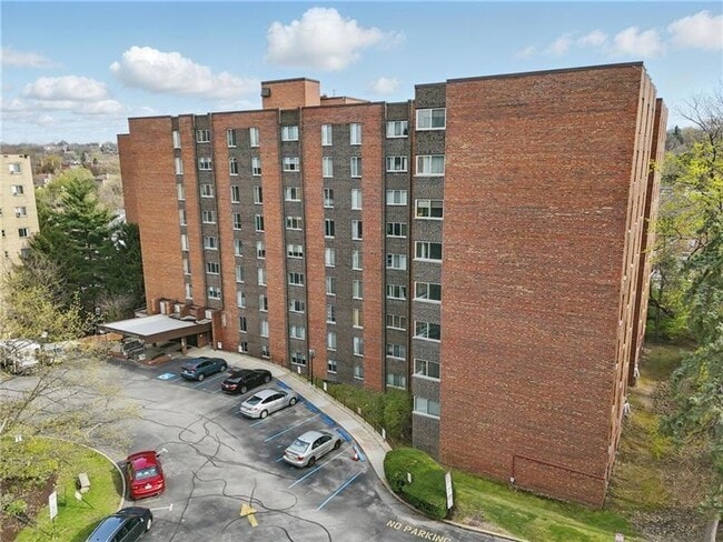 Building Photo - 5 Bayard Rd