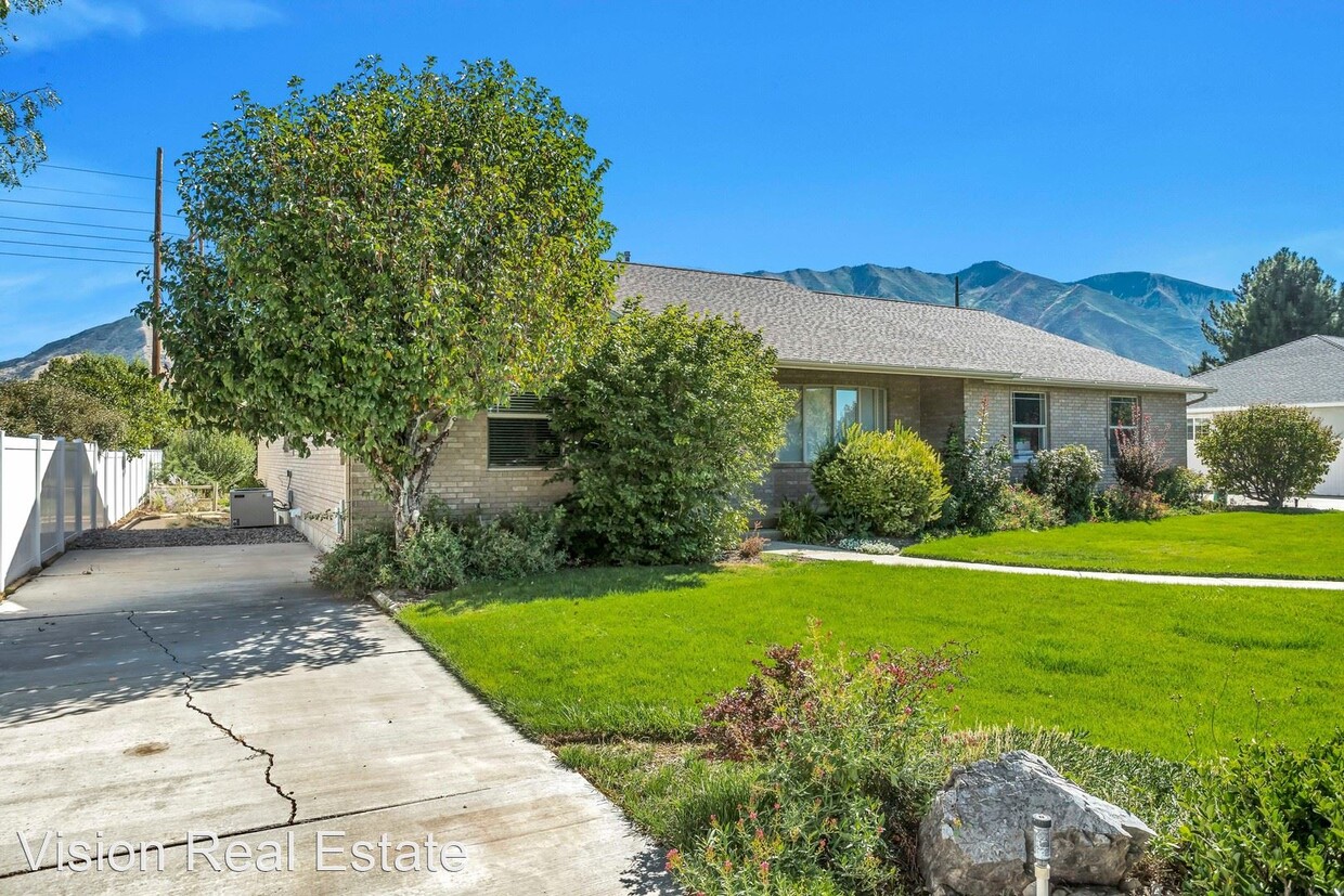 1 br, 1 bath House - 1352 N 1000 W Basement - 1 br, 1 bath House - 1352 N 1000 W  Basement