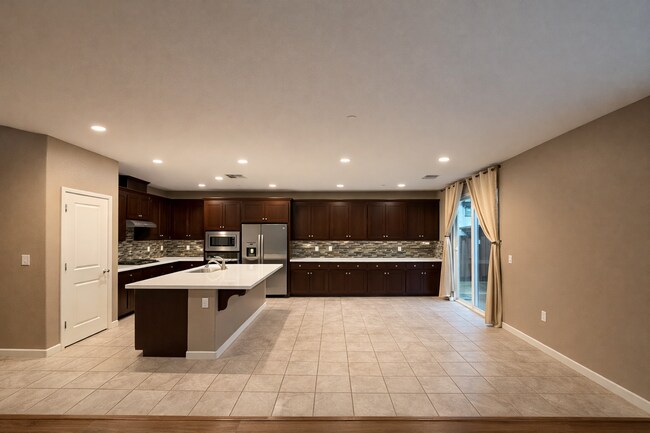 Building Photo - Energy-Efficient Emerson Ranch Home | 5 Bed + Owned Solar, Powerwall, EV Charging & Beautiful Bac...