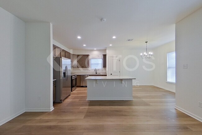Foto del edificio - 110 Hendrix Rd