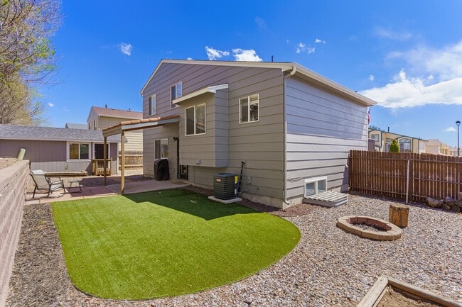 Foto del edificio - 4752 Canyon Wren Ln