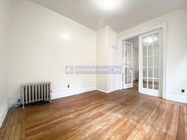 Foto del edificio - 182 Claremont Ave