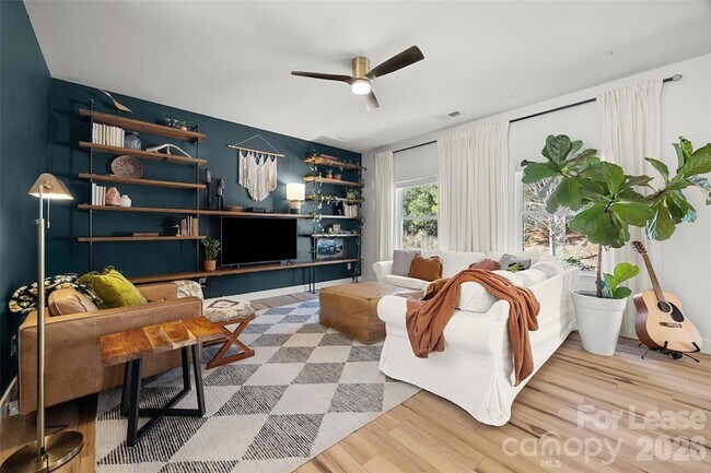 Foto del edificio - 1668 Beleek Ridge Lane
