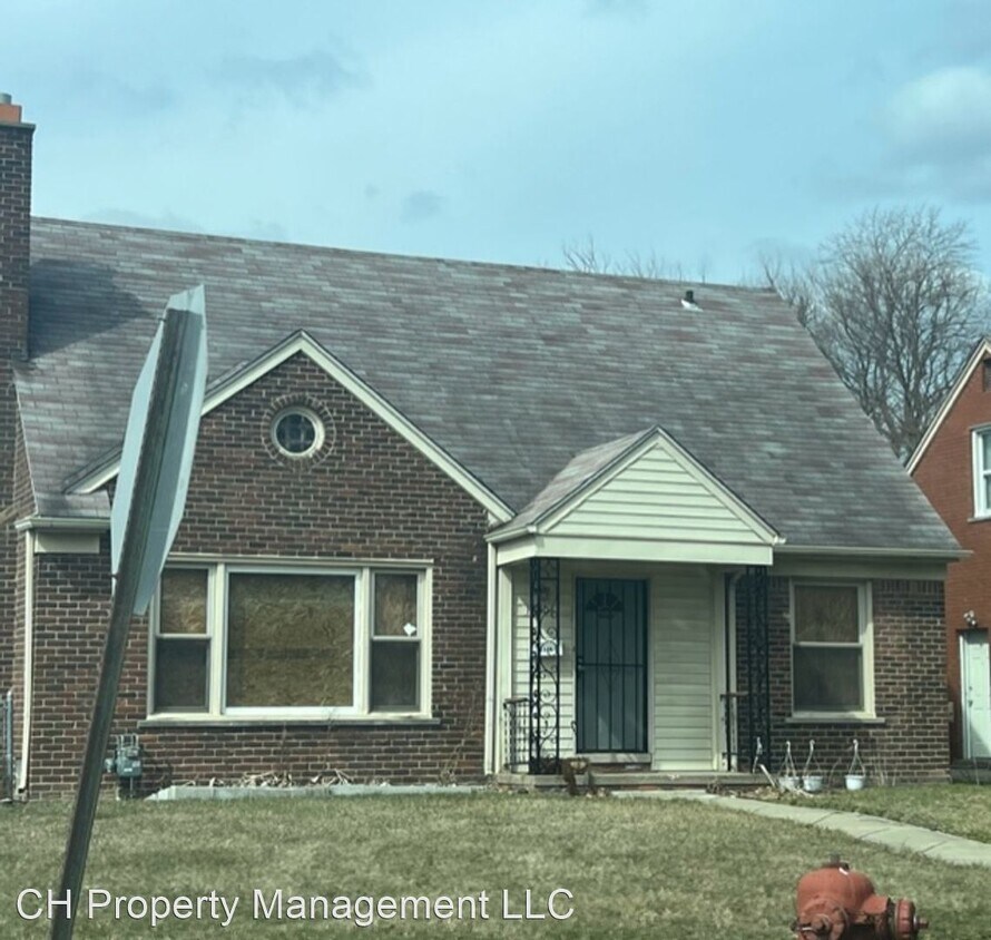 3 br, 1.5 bath House 13901 Abington House Rental in Detroit, MI