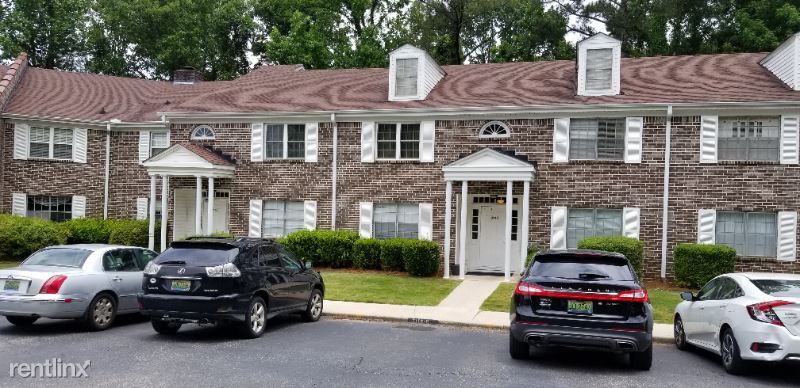 Primary Photo - 2116 Montreat Ln