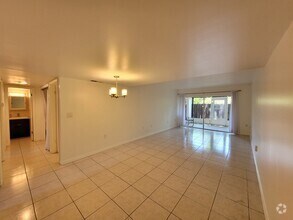 Building Photo - 760 S Village Dr