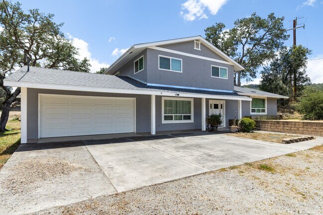 Foto del edificio - Beautiful 3B/3B Westside Atascadero