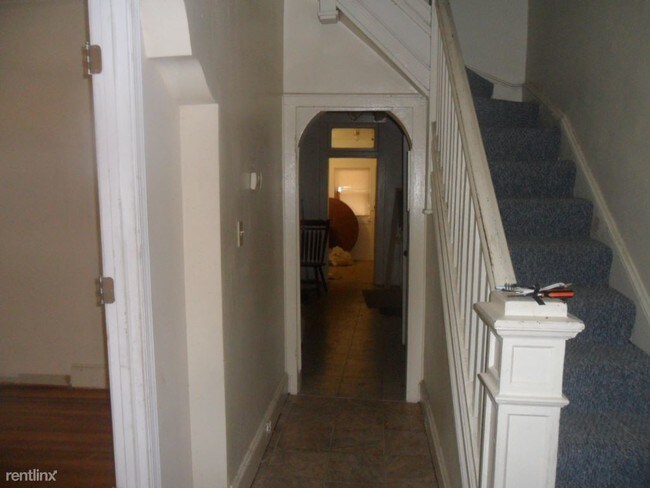 Building Photo - 2113 Presbury St