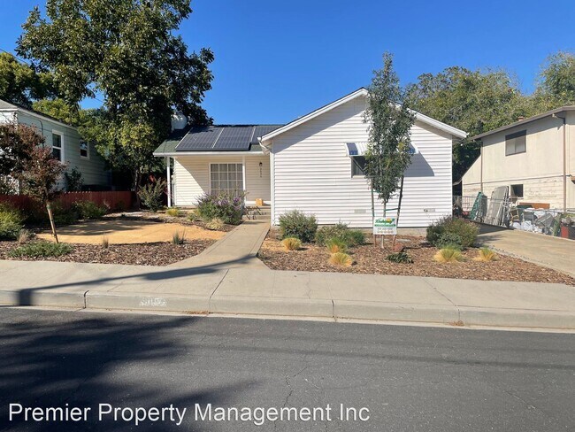 Building Photo - 3 br, 2 bath House - 3090 Grand View Ave