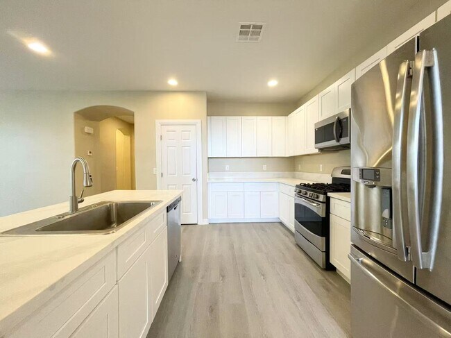 Foto del edificio - Paid off Solar!