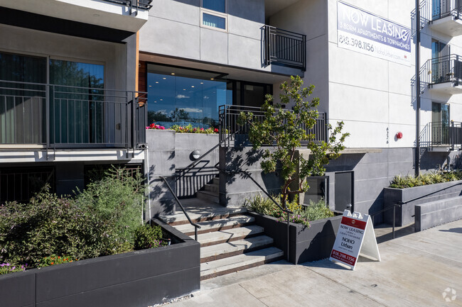 Entrance - Noho Urban Apartments