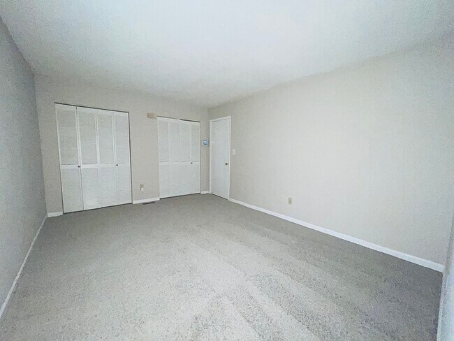 Foto del edificio - 2308 Brook Canyon Dr
