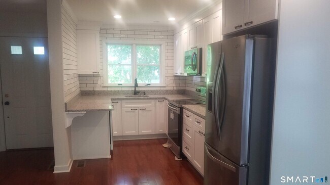 Foto del edificio - 6 Timberline Dr
