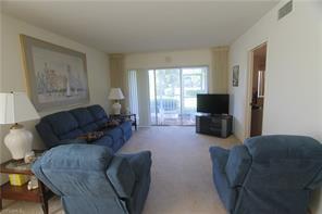 Building Photo - 1053 Forest Lakes Dr