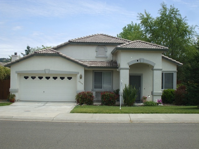 Primary Photo - Cresleigh near Wild Life Preserve 3 Bedroo...