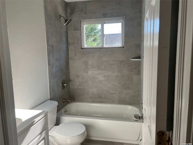 Foto del edificio - 6 Roland