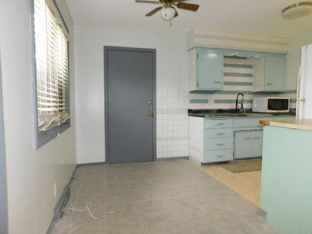 Building Photo - 4406 Crawford Dr