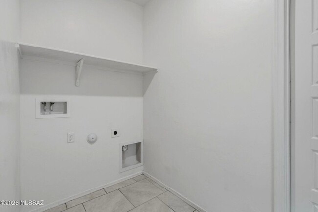 Foto del edificio - 2557 East Calle Joya de Ventura