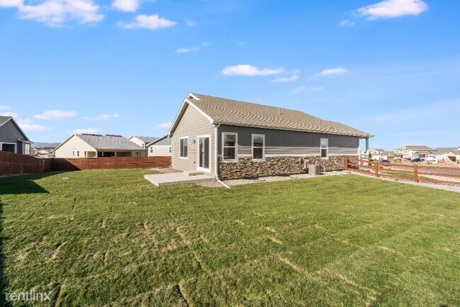 Foto del edificio - 5 br, 3 bath House - 1780 Covered Bridge Pkwy