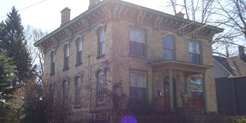 Primary Photo - Wittman Estate