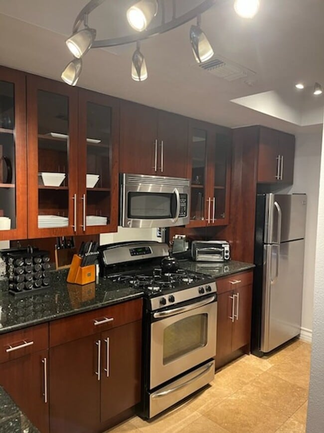 Building Photo - Meridian FURNISHED 2 BDR /2 BATH Luxury Condo - RESORT STYLE LIVING, 1-1/2 Blocks From The Heart ...